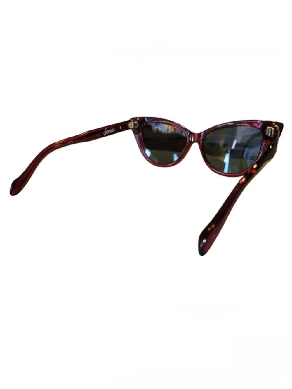 Sonix Kyoto Cat-Eye Sunglasses #500-2617-2010 in Crimson Red NWOT